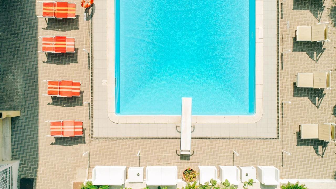 Hotel Beverly Rimini Eksteriør bilde