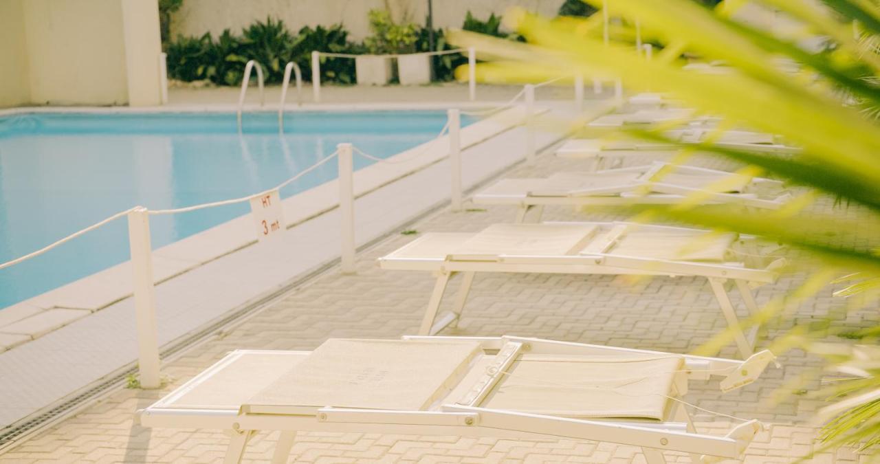 Hotel Beverly Rimini Eksteriør bilde