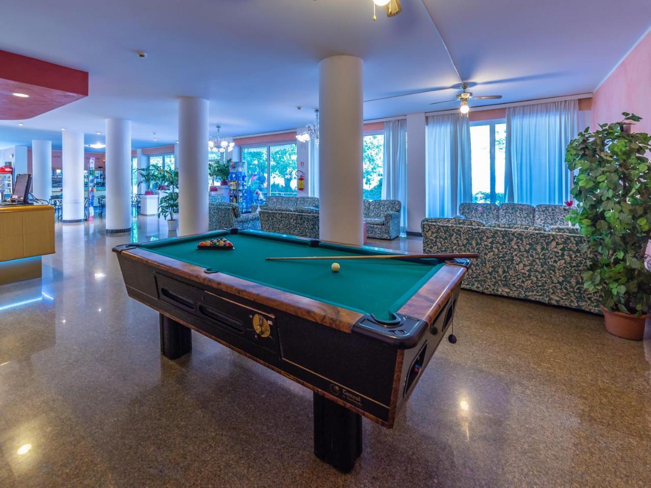 Hotel Beverly Rimini Eksteriør bilde