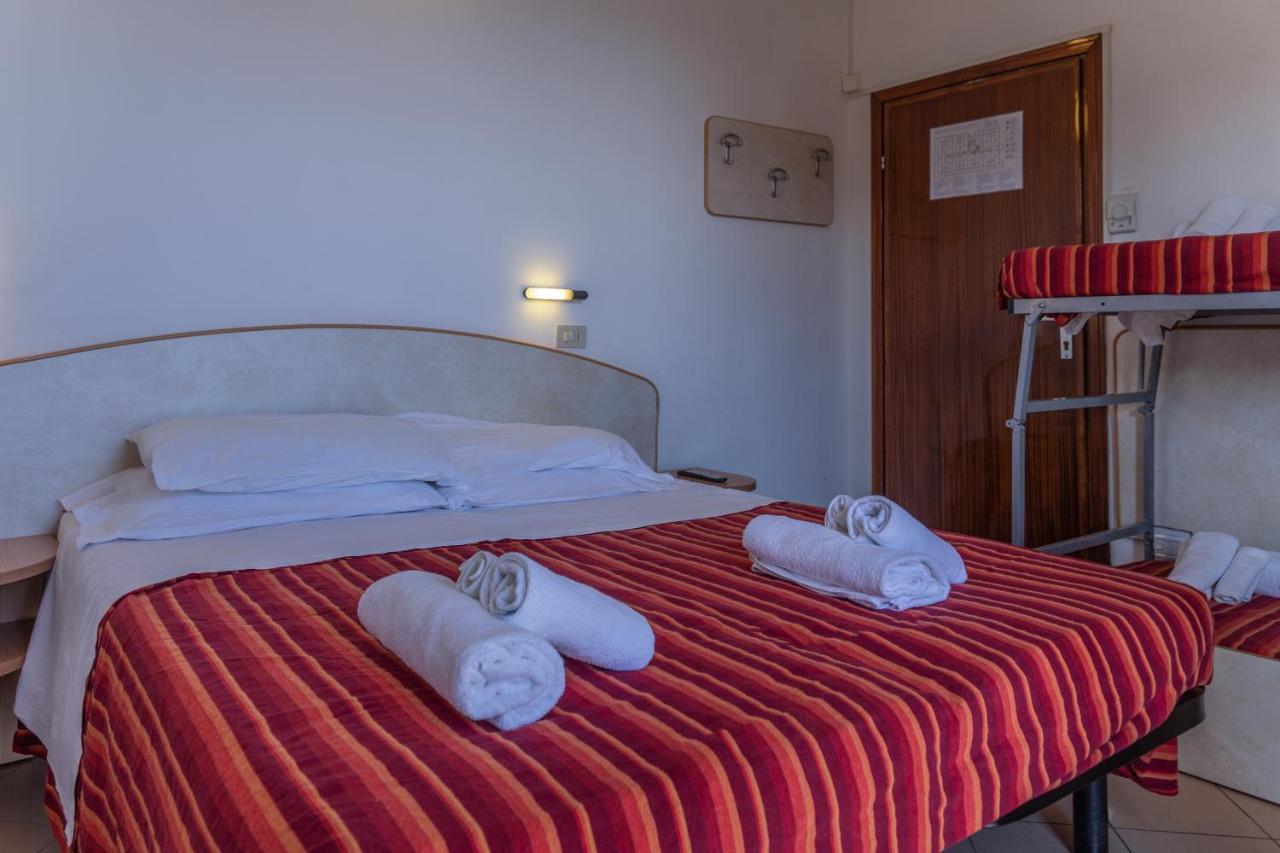 Hotel Beverly Rimini Eksteriør bilde